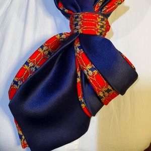 Cardi Necktie Escarpe